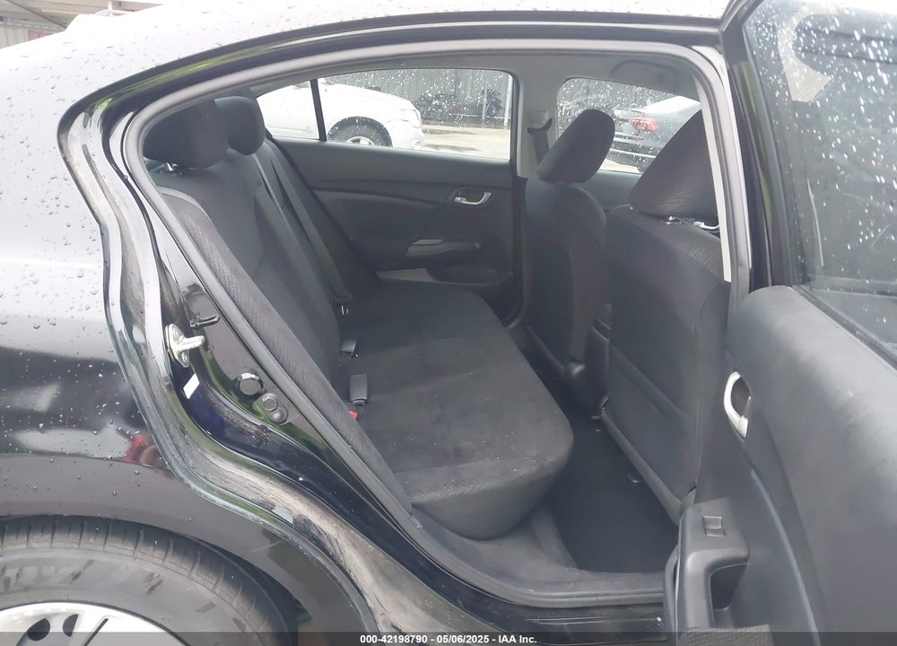 2013 HONDA CIVIC LX VIN: 2HGFB2F52DH599148