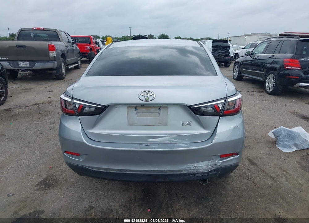 2018 TOYOTA YARIS VIN: 3MYDLBYV9JY311178