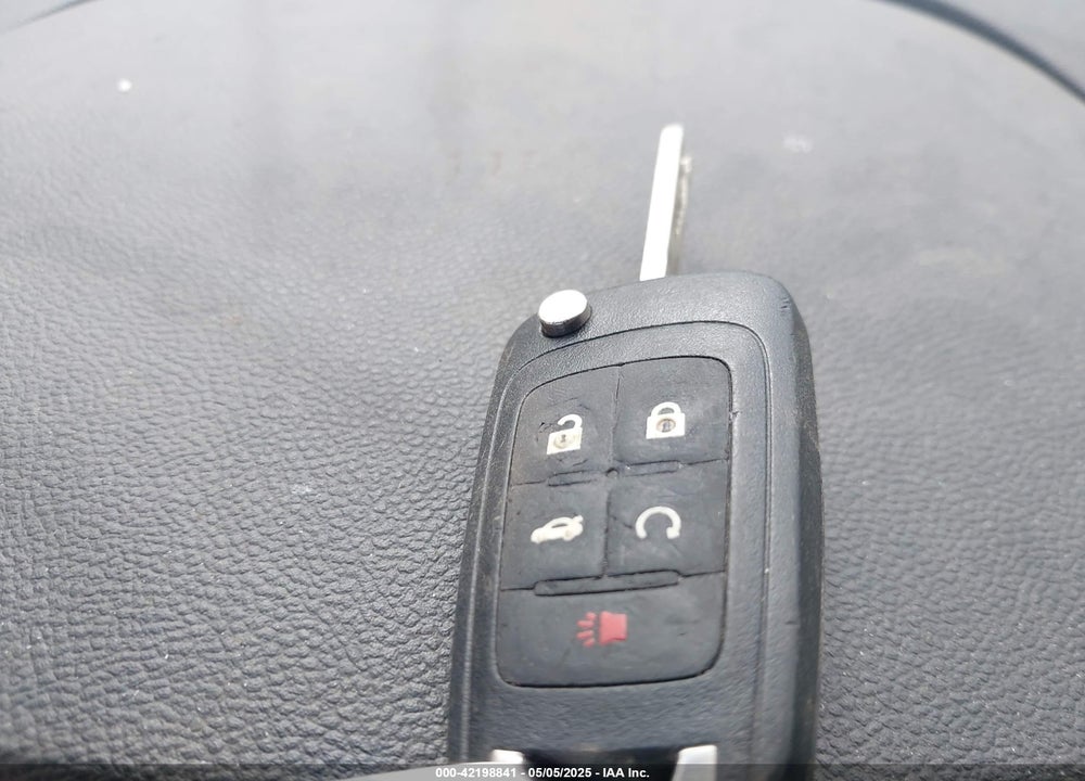 2017 CHEVROLET EQUINOX LT VIN: 2GNALCEK5H1549384