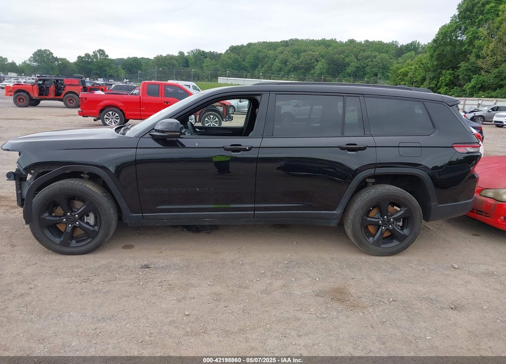 2023 JEEP GRAND CHEROKEE L ALTITUDE 4X4 VIN: 1C4RJKAG0P8828301