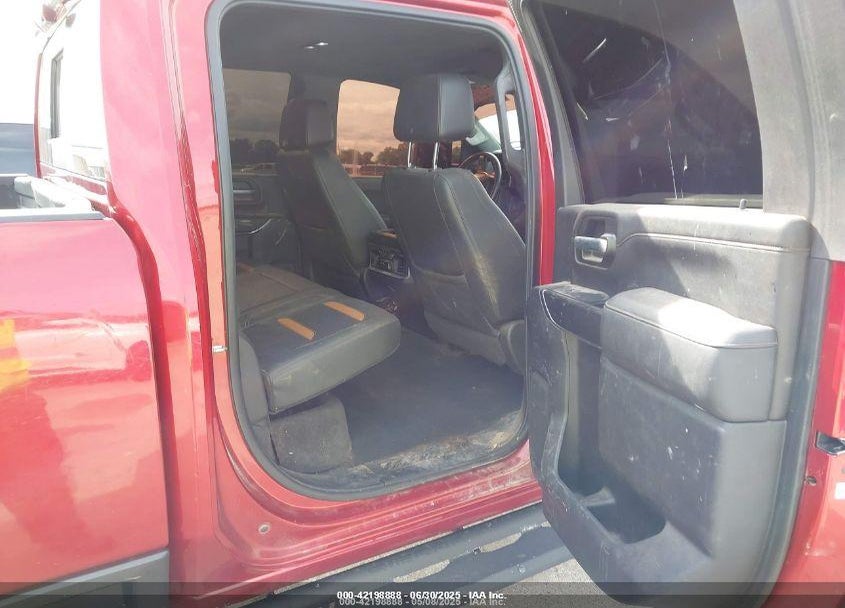 2021 GMC SIERRA 2500HD 4WD STANDARD BED AT4 VIN: 1GT49PEY4MF128016