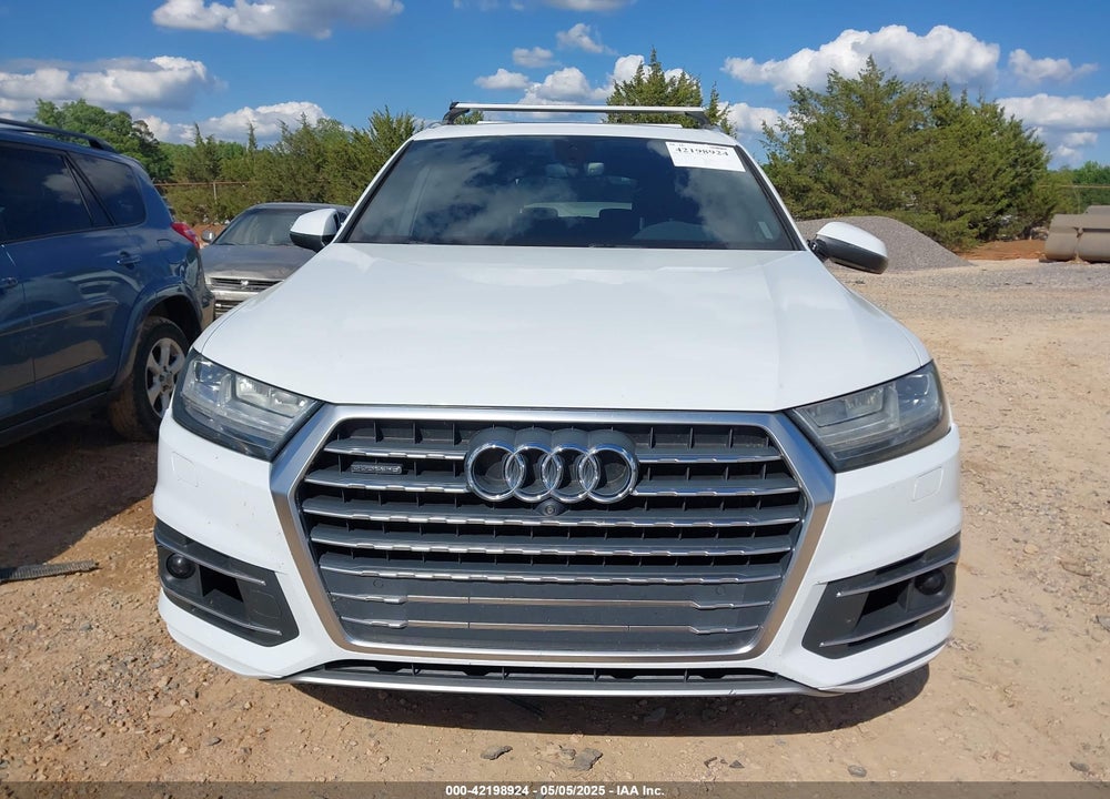 2017 AUDI Q7 VIN: WA1LAAF70HD023071