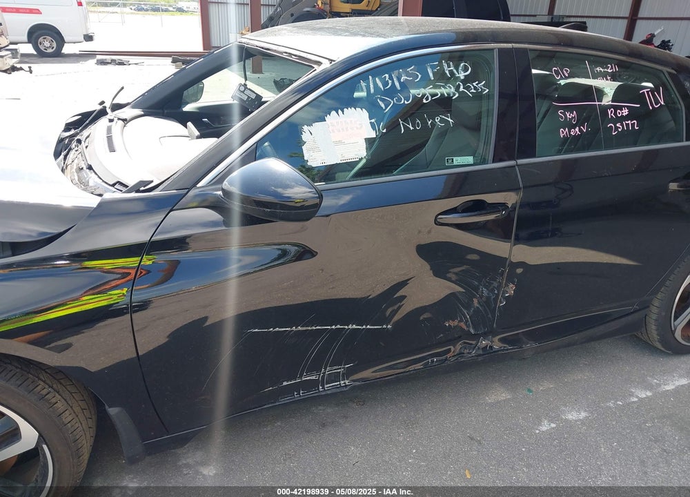 2019 HONDA ACCORD VIN: 1HGCV1F35KA074163