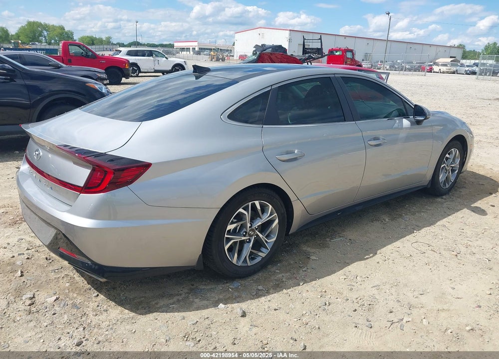 2020 HYUNDAI SONATA VIN: 5NPEF4JA4LH043699