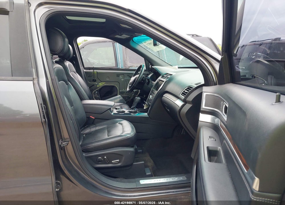 2016 FORD EXPLORER LIMITED VIN: 1FM5K8F84GGA98250