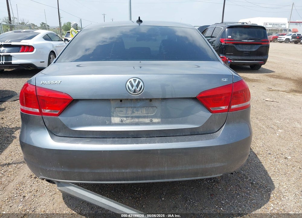 2013 VOLKSWAGEN PASSAT VIN: 1VWBH7A32DC011750
