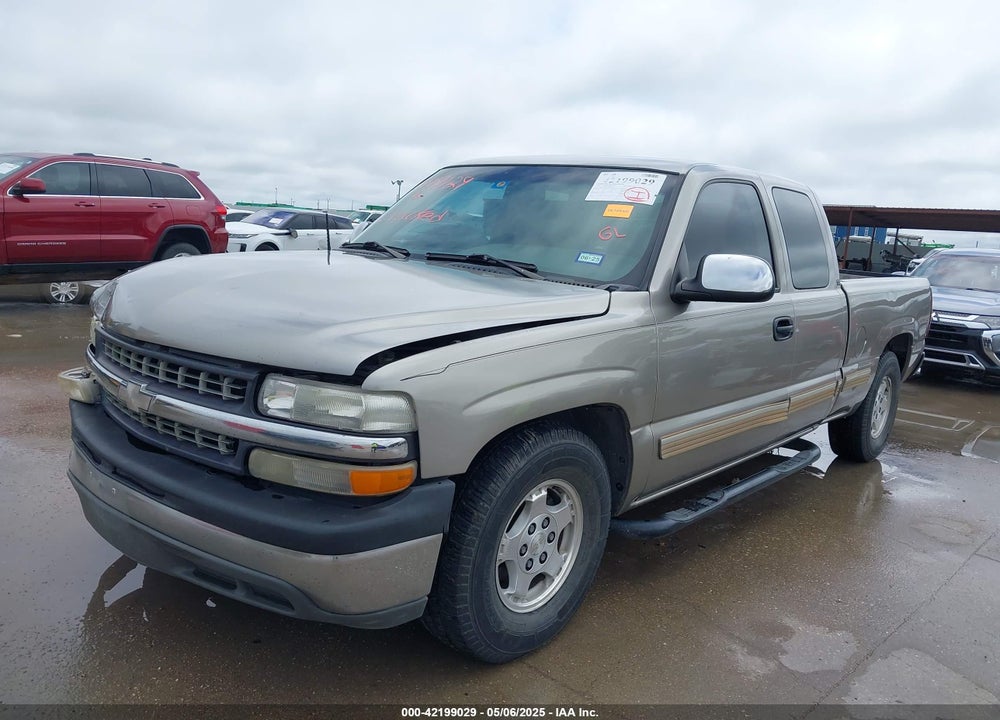 2001 CHEVROLET SILVERADO 1500 LS VIN: 2GCEC19T411212096