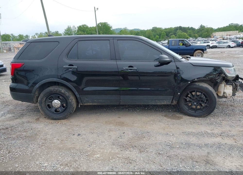 2016 FORD POLICE INTERCEPTOR VIN: 1FM5K8AR6GGA19144