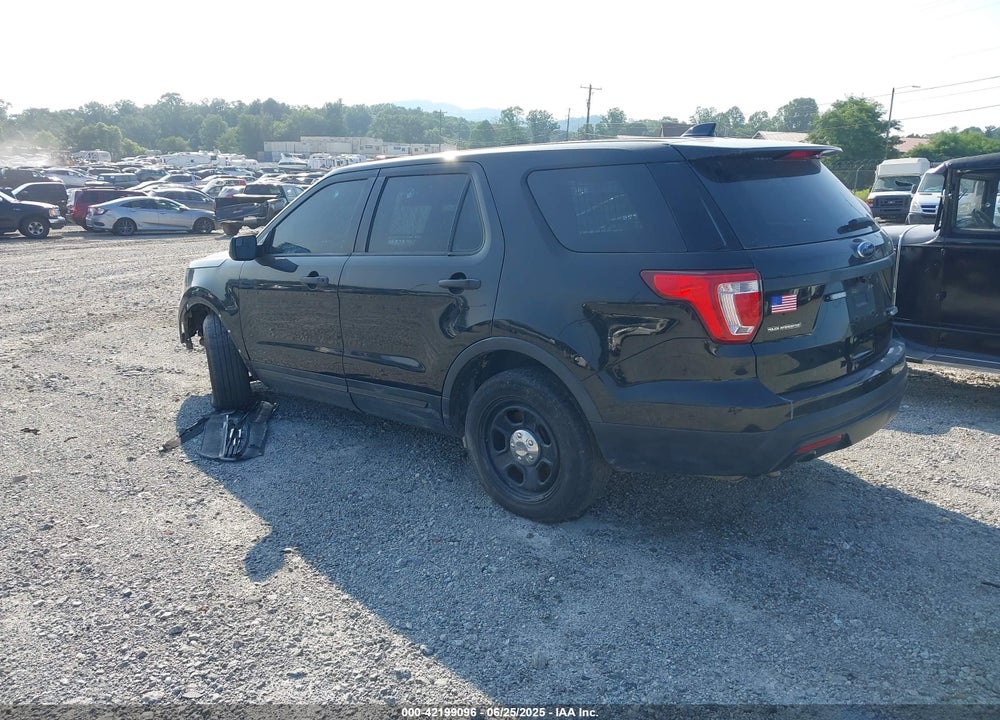 2016 FORD POLICE INTERCEPTOR VIN: 1FM5K8AR6GGA19144