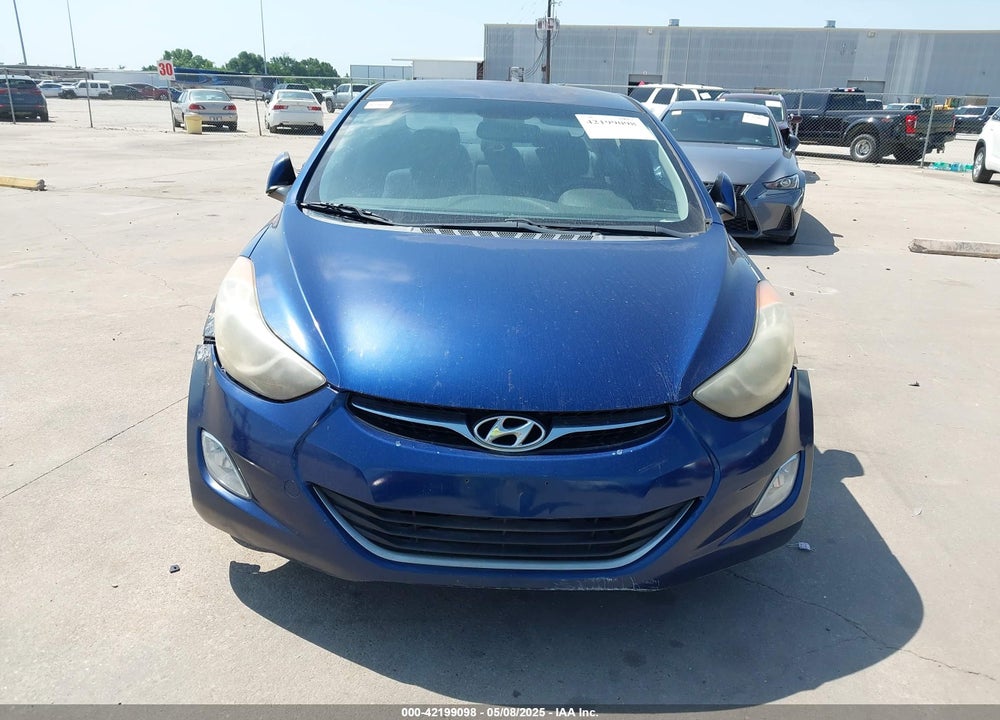 2013 HYUNDAI ELANTRA VIN: KMHDH4AE7DU667542