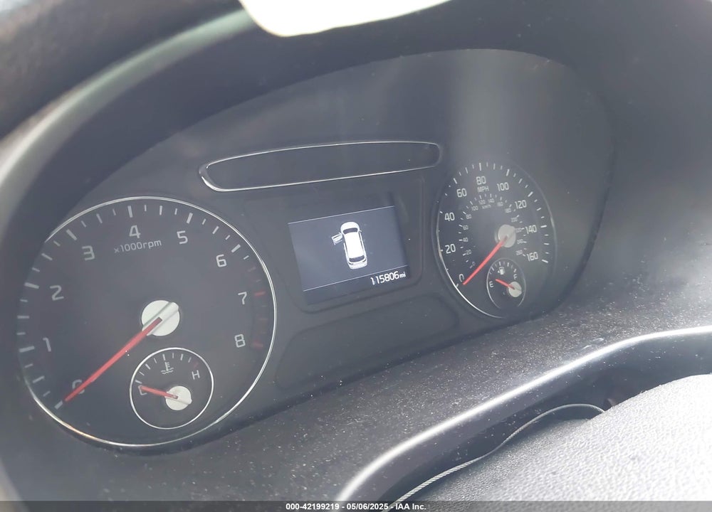 2019 KIA SORENTO 2.4L LX VIN: 5XYPG4A31KG564781