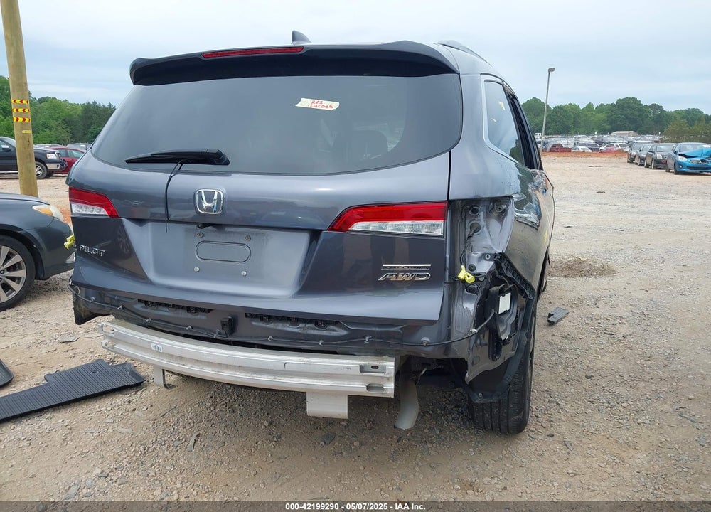 2022 HONDA PILOT VIN: 5FNYF6H21NB096658