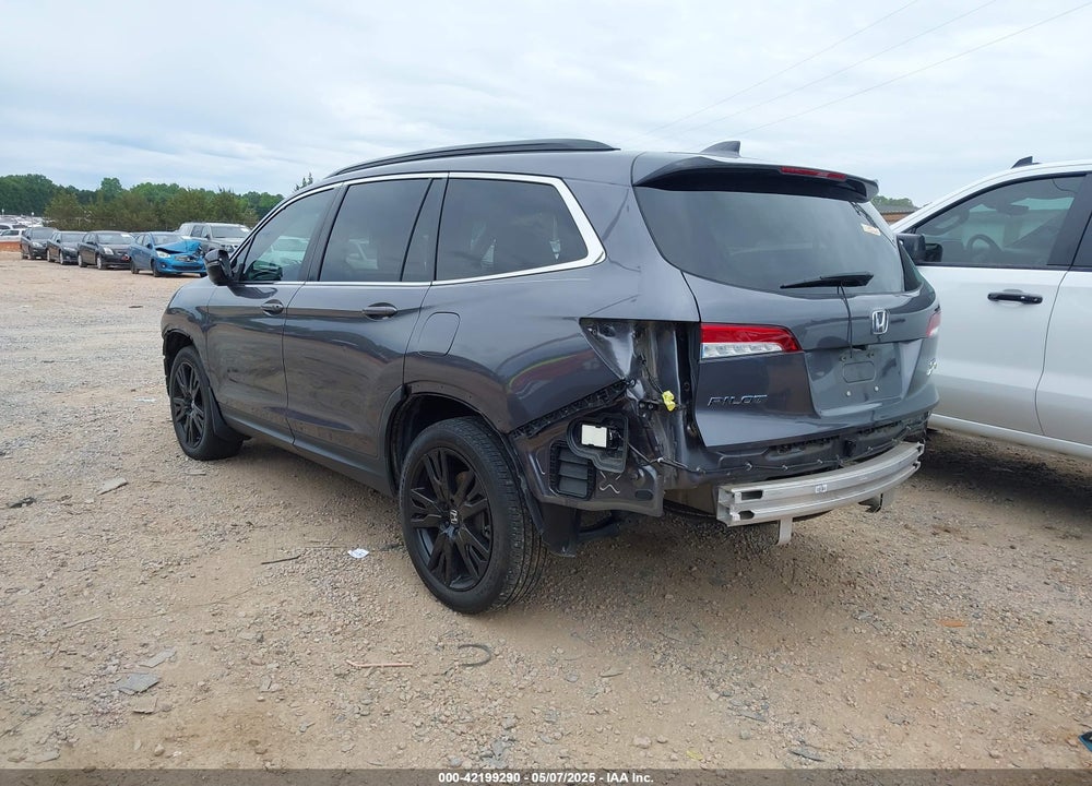 2022 HONDA PILOT VIN: 5FNYF6H21NB096658