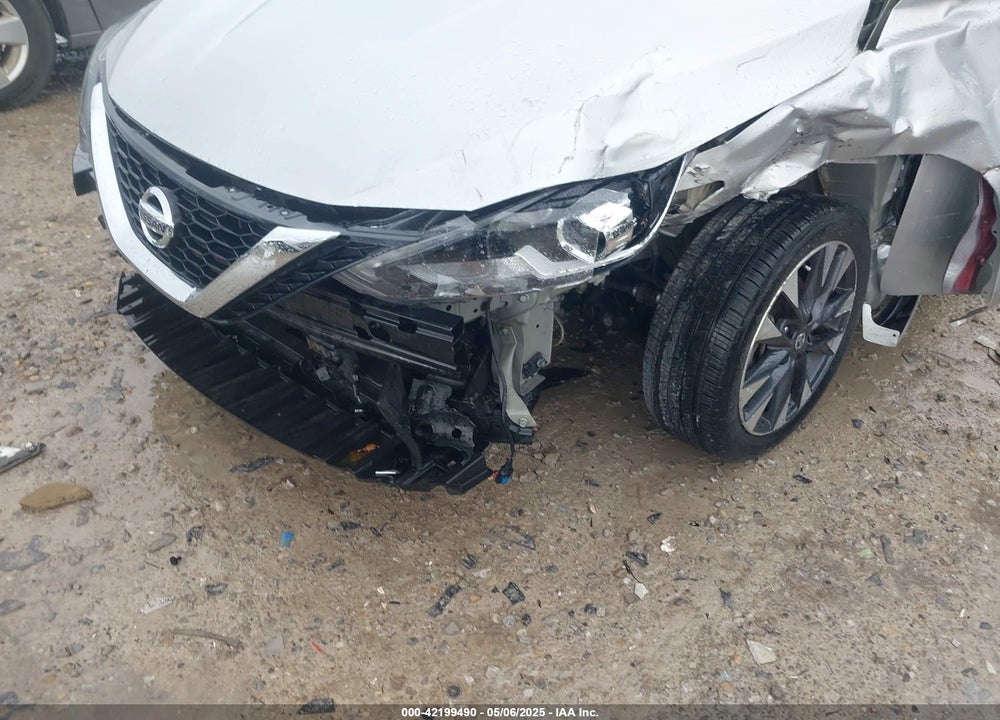 2018 NISSAN SENTRA SR VIN: 3N1AB7AP1JY308078