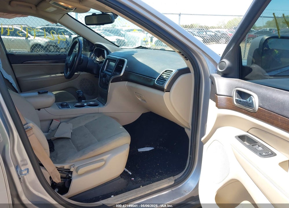 2014 JEEP GRAND CHEROKEE VIN: 1C4RJFAG2EC510231