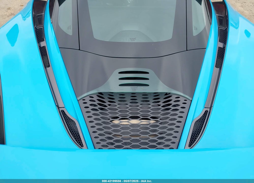 2021 MCLAREN 765LT COUPE VIN: SBM14RCA0MW765365