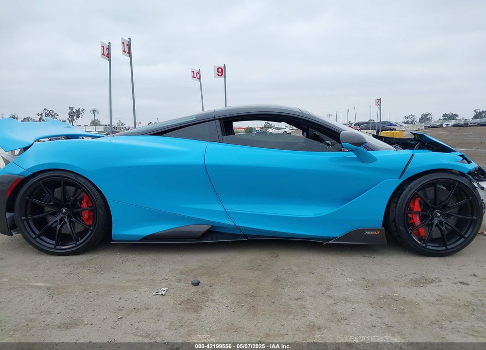 2021 MCLAREN 765LT COUPE VIN: SBM14RCA0MW765365