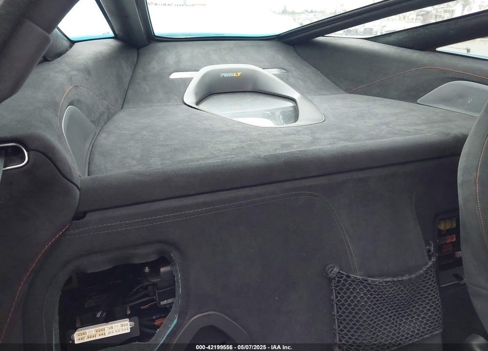 2021 MCLAREN 765LT COUPE VIN: SBM14RCA0MW765365
