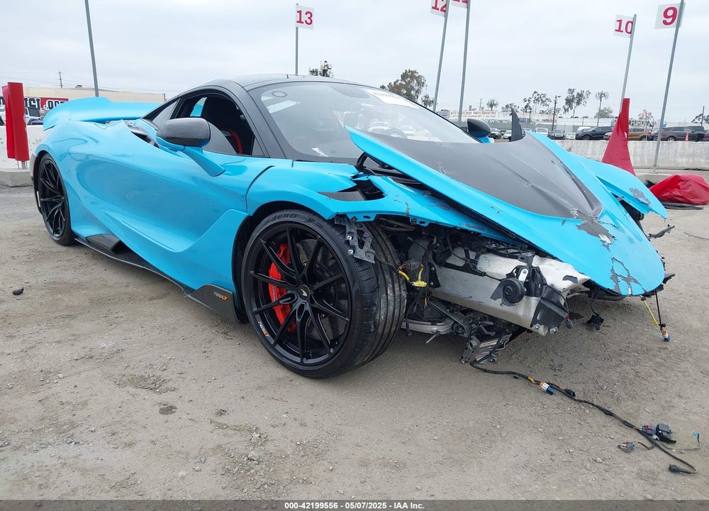 2021 MCLAREN 765LT COUPE VIN: SBM14RCA0MW765365