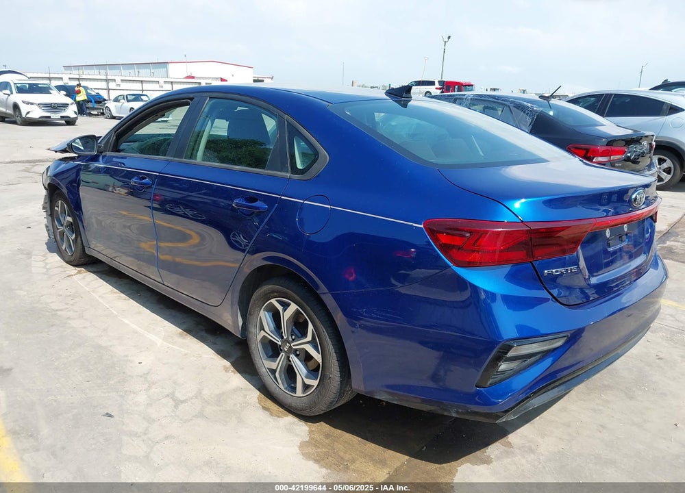 2021 KIA FORTE VIN: 3KPF24AD3ME289224