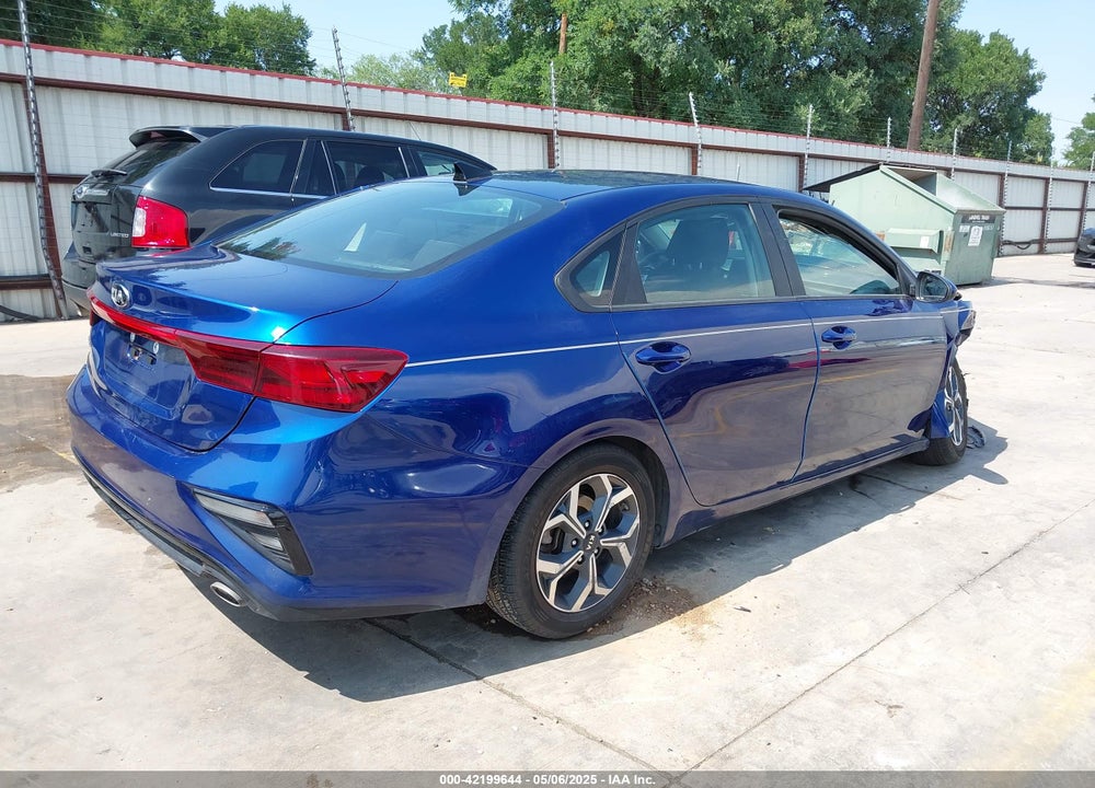 2021 KIA FORTE VIN: 3KPF24AD3ME289224