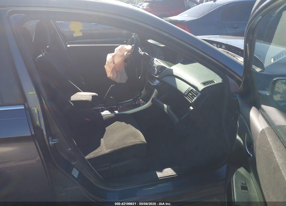 2013 HONDA ACCORD VIN: 1HGCR2F33DA203188