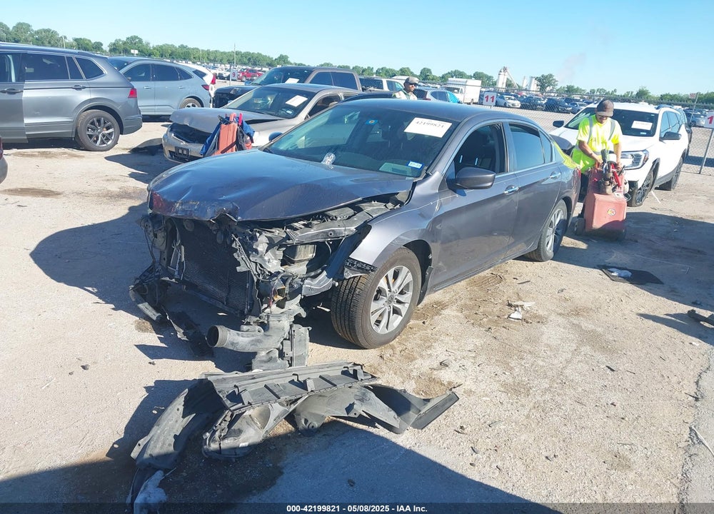 2013 HONDA ACCORD VIN: 1HGCR2F33DA203188
