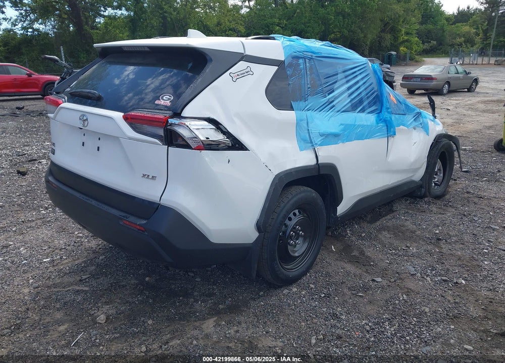 2024 TOYOTA RAV4 VIN: 2T3W1RFV1RW351958