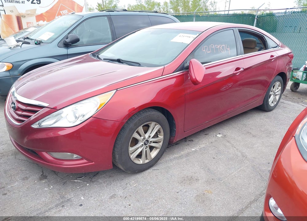 2013 HYUNDAI SONATA GLS VIN: 5NPEB4AC7DH618571