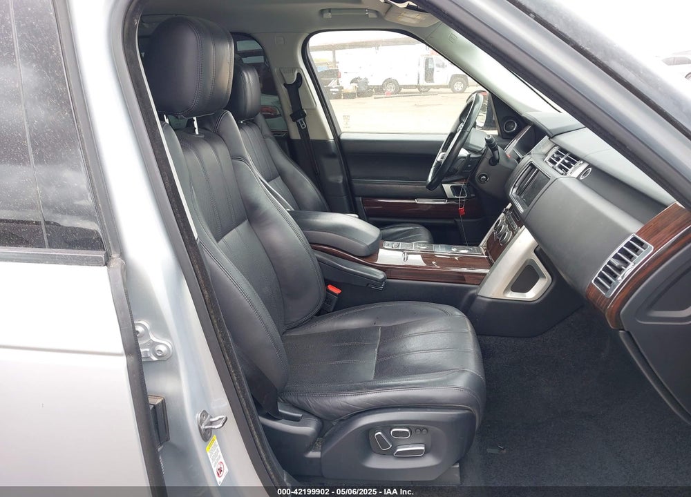2015 LAND ROVER RANGE ROVER VIN: SALGS2VF8FA210651