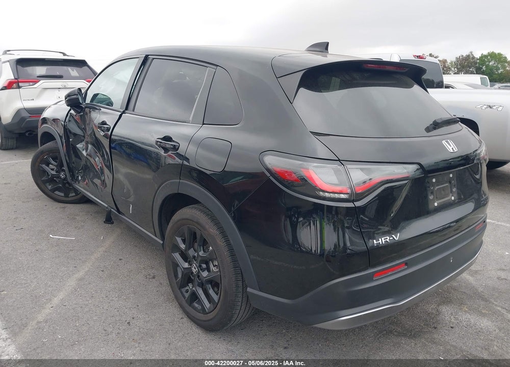 2024 HONDA HR-V 2WD SPORT/2WD SPORT W/O BSI VIN: 3CZRZ1H57RM746324