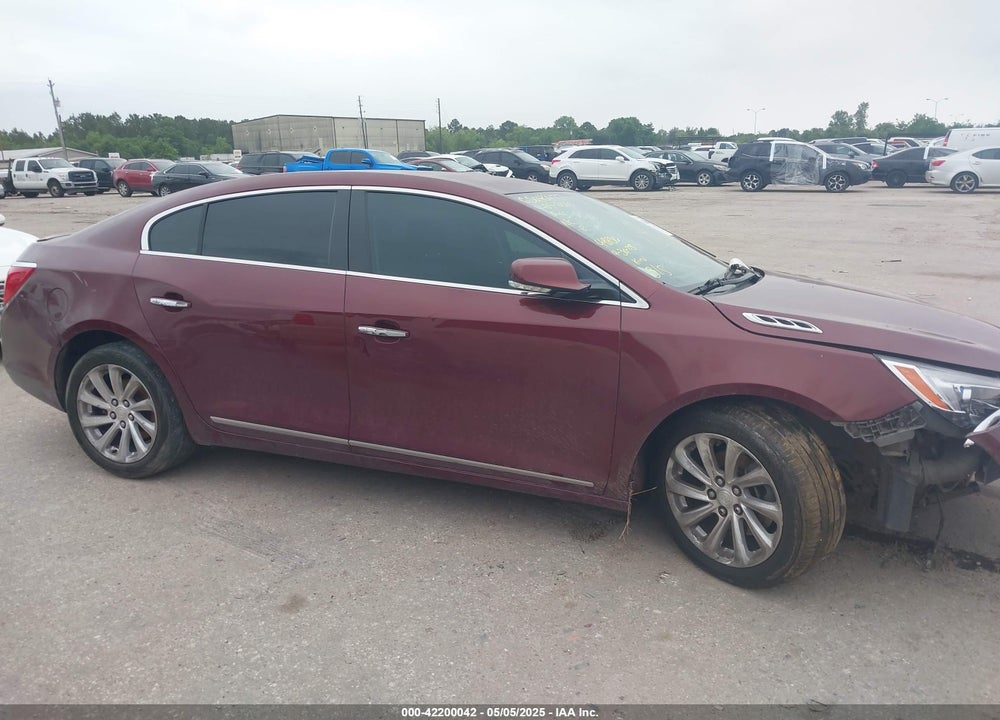 2016 BUICK LACROSSE VIN: 1G4GB5G33GF153027