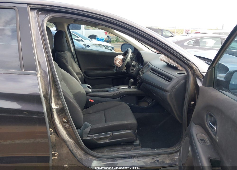 2018 HONDA HR-V VIN: 3CZRU6H3XJG725481