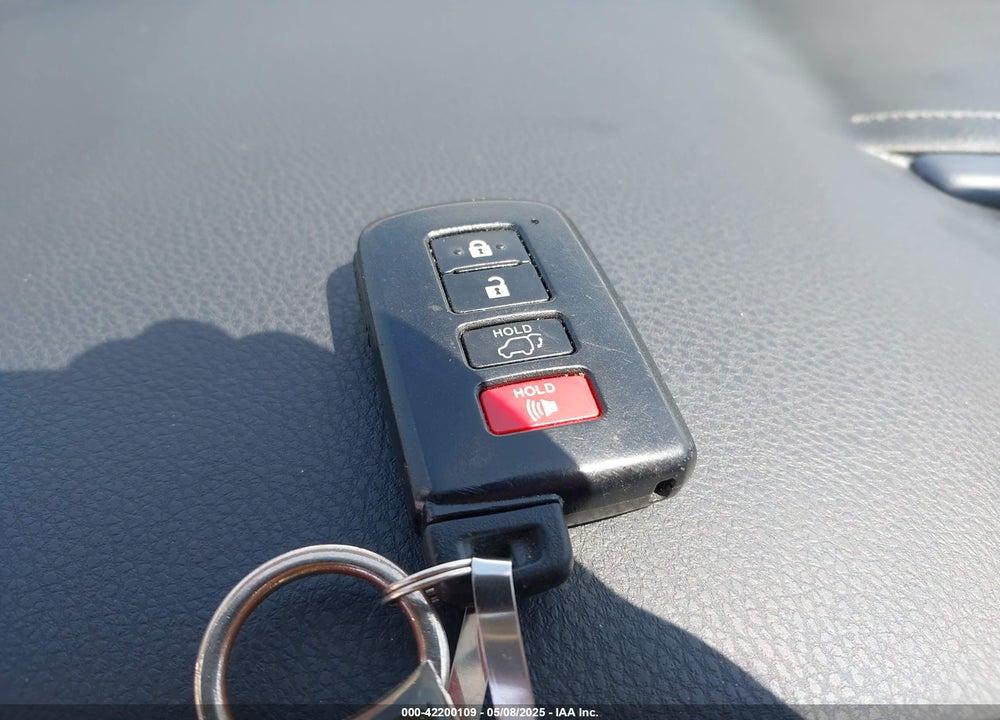 2019 TOYOTA HIGHLANDER VIN: 5TDYZRFH1KS340705