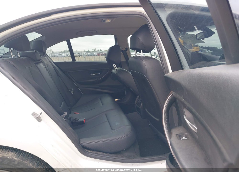 2017 BMW 320I VIN: WBA8E1G59HNU14577