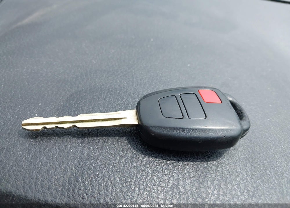 2015 TOYOTA RAV4 VIN: 2T3RFREV4FW241160