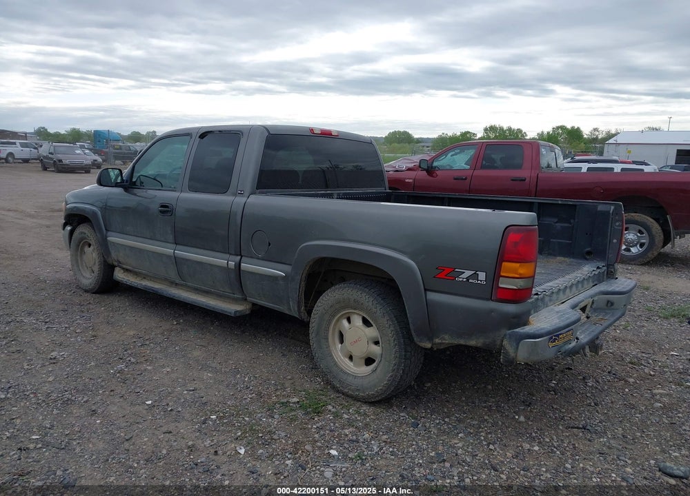 2002 GMC SIERRA 1500 SLE VIN: 2GTEK19T721257716