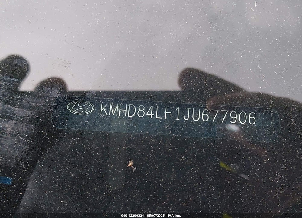 2018 HYUNDAI ELANTRA SEL VIN: KMHD84LF1JU677906