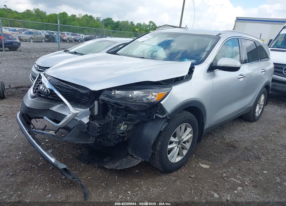 2019 KIA SORENTO 2.4L LX VIN: 5XYPGDA31KG435326