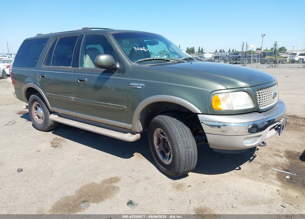 2001 FORD EXPEDITION EDDIE BAUER VIN: 1FMFU18L81LA74328