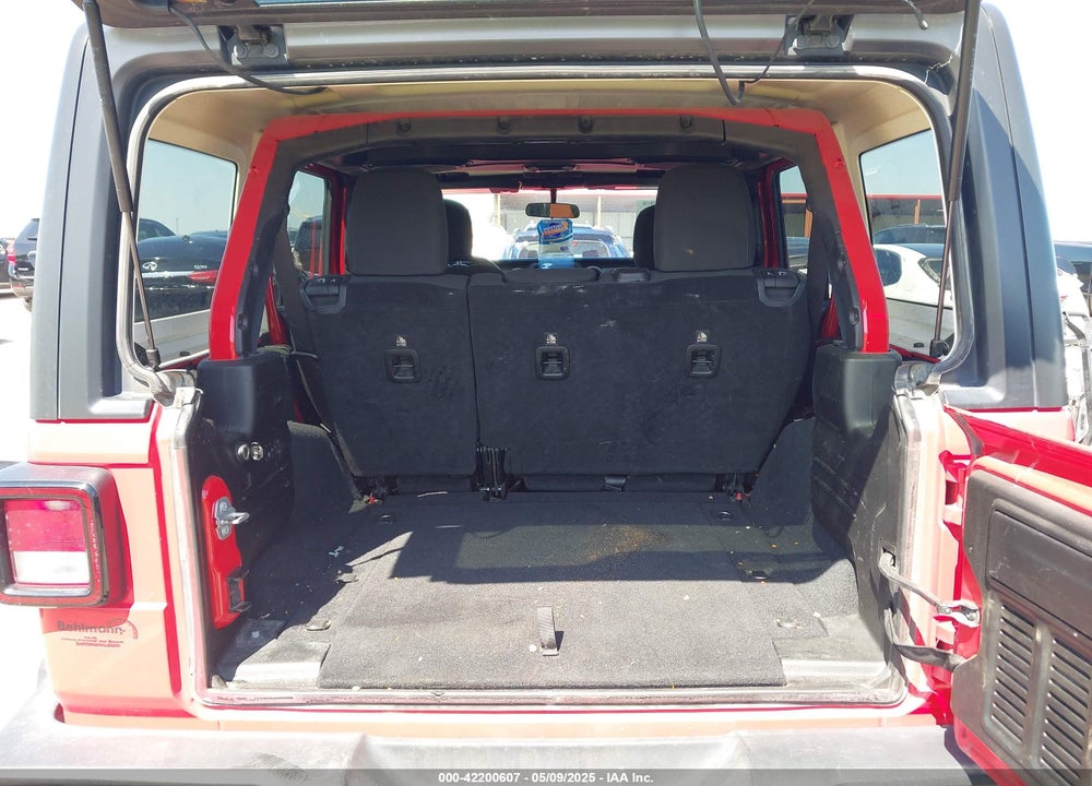 2018 JEEP WRANGLER UNLIMITED VIN: 1C4HJXDGXJW168940