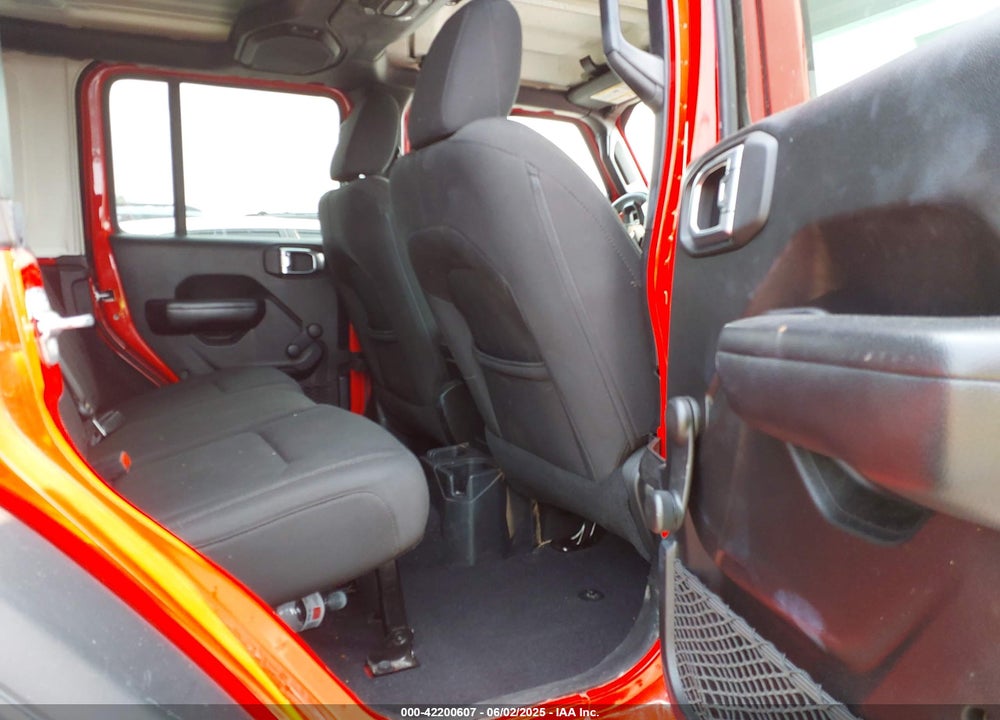 2018 JEEP WRANGLER UNLIMITED VIN: 1C4HJXDGXJW168940