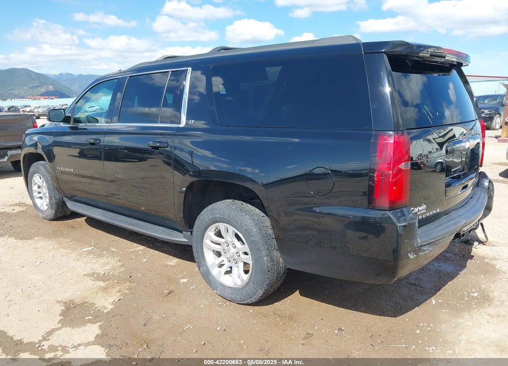2016 CHEVROLET SUBURBAN VIN: 1GNSKHKC0GR351352