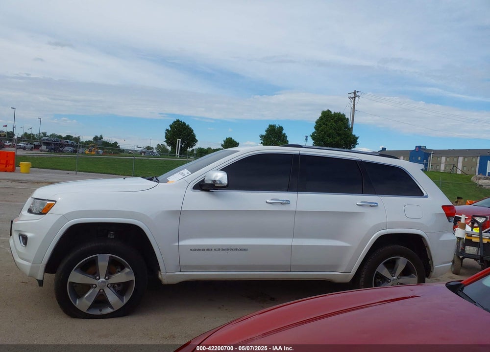 2016 JEEP GRAND CHEROKEE VIN: 1C4RJFCG2GC490420