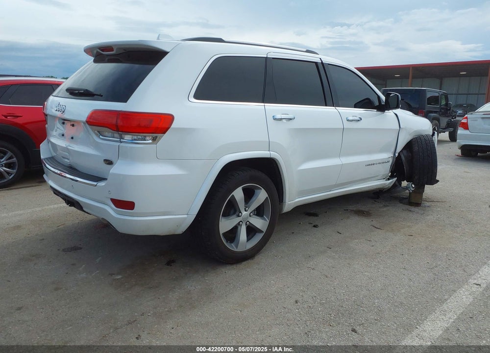 2016 JEEP GRAND CHEROKEE VIN: 1C4RJFCG2GC490420