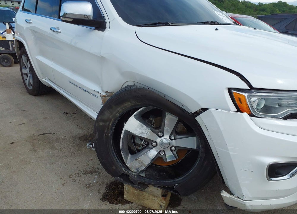 2016 JEEP GRAND CHEROKEE VIN: 1C4RJFCG2GC490420