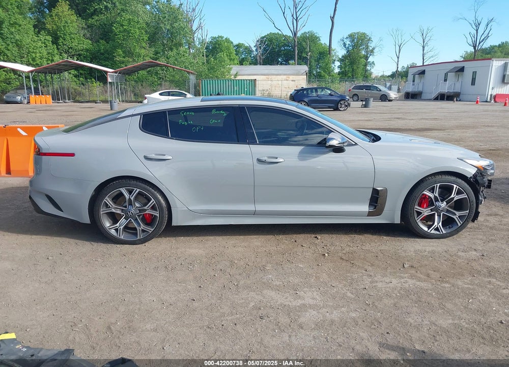2018 KIA STINGER VIN: KNAE55LC4J6022475