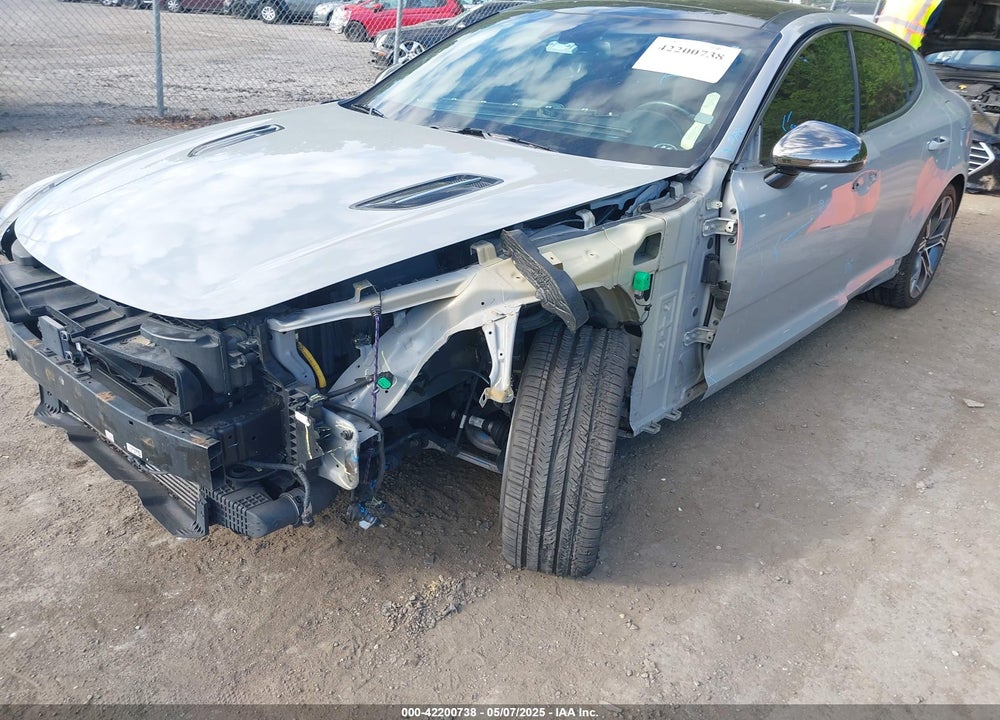 2018 KIA STINGER VIN: KNAE55LC4J6022475