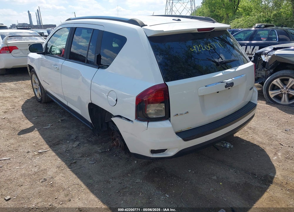 2014 JEEP COMPASS VIN: 1C4NJDEB2ED651487