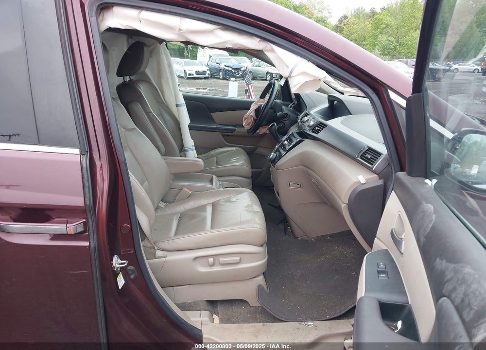 2011 HONDA ODYSSEY EX-L VIN: 5FNRL5H68BB082911